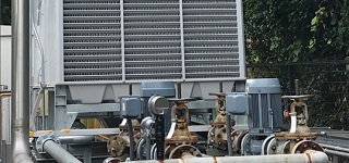 ポンプ8［ 商業施設 ］ 吸収式冷温水発生機